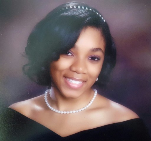 College Admissions Assistance Awards Next Round of 2016 Scholarships