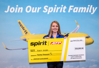 ATP student Kayce Sorbello receives $20,000 scholarship at WAI conference (photo Andrew Zaback/WAI)