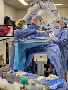 Dr. Todd H. Lanman and his colleague Dr. Jared Ament performing a surgical procedure