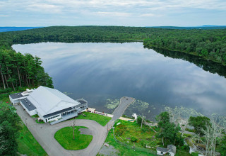 The Lakehouse at Poconos Park