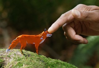 HaptX Gloves deliver realistic touch