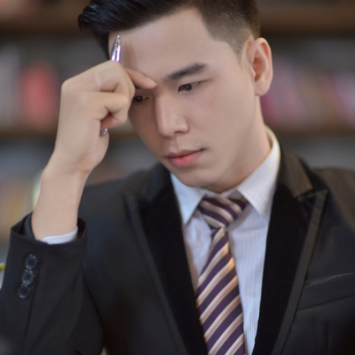 Frank Dinucci Creates a Cloud-Based Accounting Server for Entrepeneurs