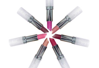 Moisture-Rich Lipstick