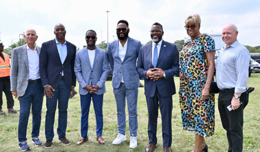 CHA, Chicago City Officials, and Development Partners Celebrate Latest Phase of Legends South