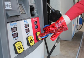 Netflix/Spiderman-Branded Glove