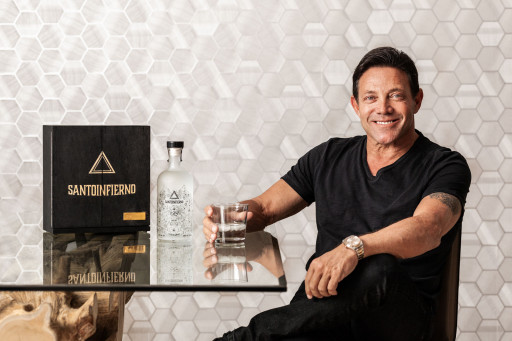 Vibrant Mezcal SantoInfierno Hits the U.S. Spirits Market