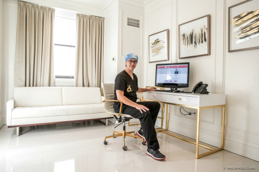 Toronto Plastic Surgeons Tiny Scar Breast Augmentation: Most Requested Procedure With Less Scars & Rapid Recovery