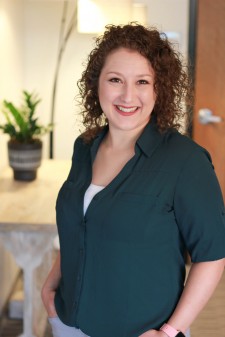 Chelsie Charnet Offers Years of Experience as FBA's Relations Manager 