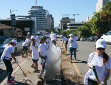 Hollywood Village neighborhood cleanup