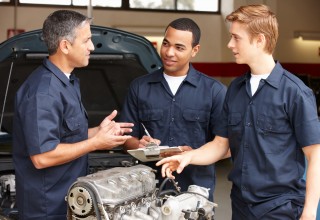 Helping Businesses Manage Their Daily Finances