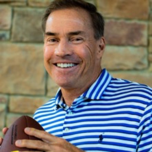 Former Rams QB Jeff Kemp Kicks Off the NFL Pre-Season With Honolulu Blitz