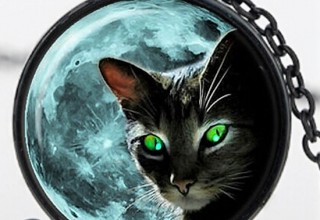 Blue Moon Cat Necklace 