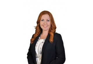 Amber Anderson Luxury Broker 