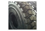 26.5-25 Road Warrior B02N Radial Loader Tires