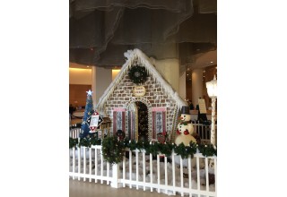 Life-Size Gingerbread House Baked at Hilton San Diego Bayfront