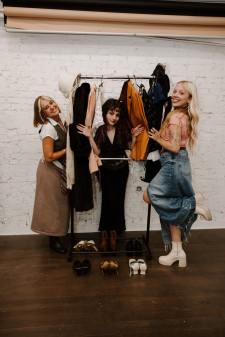 Award-Winning CONQUERing Guest Stylists Via Nelson, Annabella Mordino & Maddie McKnight