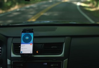 Drive Sleek with Samsung phone