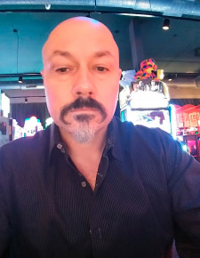 Dominik Hussl CEO Of Greener SEO