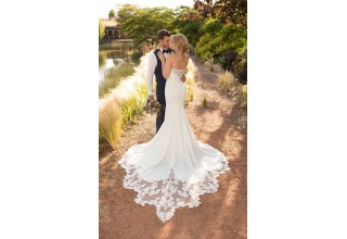 The Essense of Australia Spring 2019 Collection