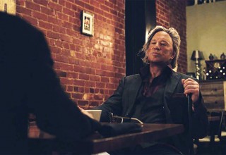 Mickey Rourke in Adverse