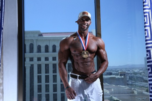 Pro Athlete, Raymont Edmonds, Signs With Mon Ethos Pro