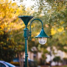 Everest Solar Lamp Post 