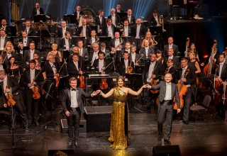 Critics Rave About Celeste Buckingham Performance