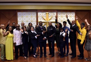 Congregations congratulates the new minister.