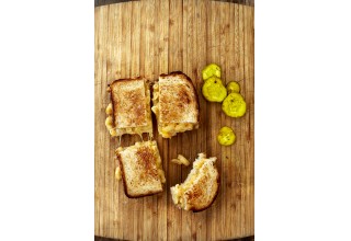 Mac n Cheese Grilled Cheese