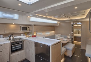 Bavaria C45 Interior