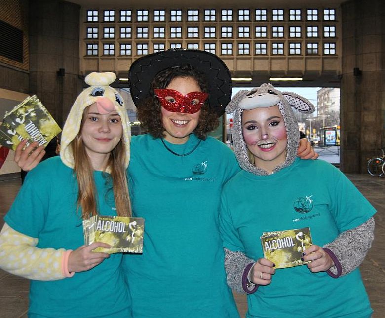 Volunteers in Belgium Push Drug-Free Mardi Gras | PressRelease.com