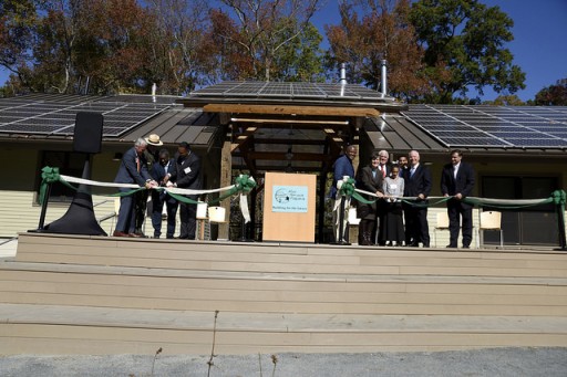 Students Benefit From One of World's Only Living Buildings