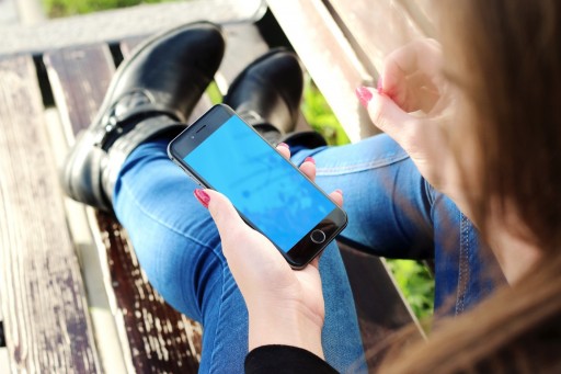 These Fake Dating Apps Are Destroying the 'Justice' in App Store