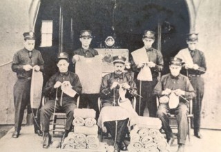 Hawaii Firemen knitting