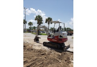 Construction at Lake Square Mall