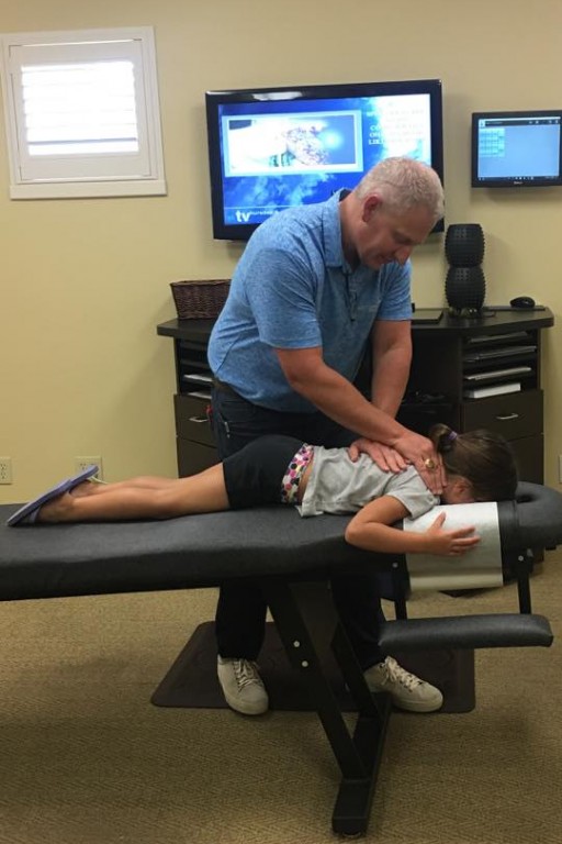 Tulsa Chiropractor Puts People Back Together