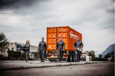 Gebrüder Weiss trainees organize transport for the OeWF Mars Analog Mission.