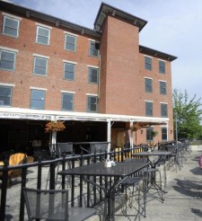 Run Of The Mill Apartments, Saco Maine