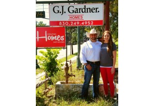 Jason (left) and Joy (right) Konieczny