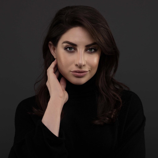 Comedian/Actress Leah Lamarr Joins Forces With Evil Apples