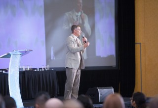 2018 F4 Mega Conference Speaker