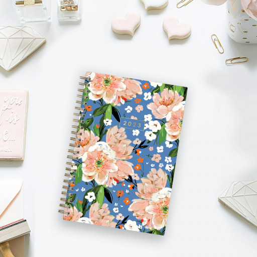 Blue Sky's New 2023 'Artisans & Makers' Program Spotlights Artists