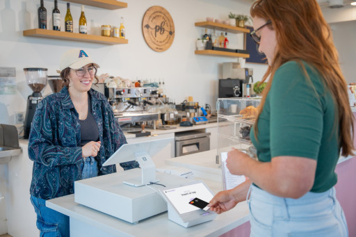 73% of Small Businesses Still Operate Without Loyalty Programs, SumUp Survey Finds