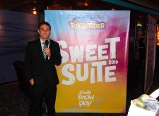 Talented People TV Host Evan Smith Introduces Sweet Suite Blogger Bash