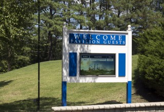 Kings Dominion Welcomes Park Guests With Mvix Digital Signage