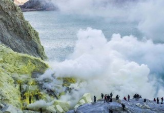 Sulfur mining at Kawah Ijen