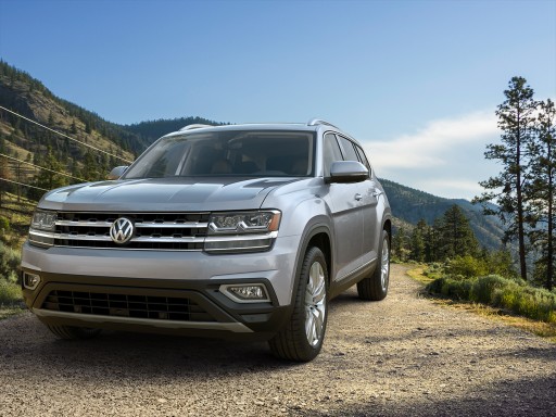 Street Volkswagen of Amarillo Celebrates Volkswagen Atlas Launch With Party