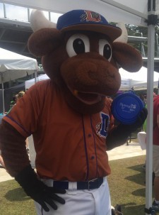 Woll E with the Durham Bulls showing off his Spangler water bowl