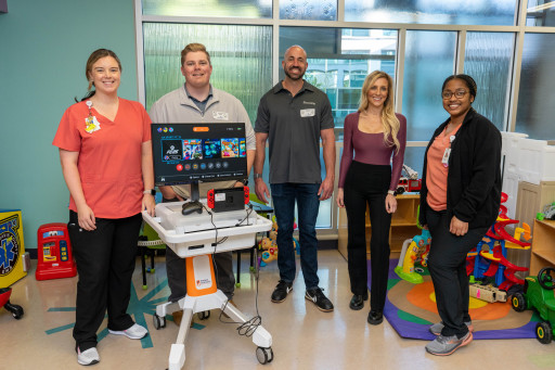 FlexCare Clinicians Donate Portable Video Game Stations to Dell Children's Medical Center