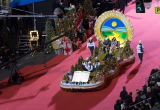 The Way to Happiness Hollywood Christmas Parade Float on the Red Carpet